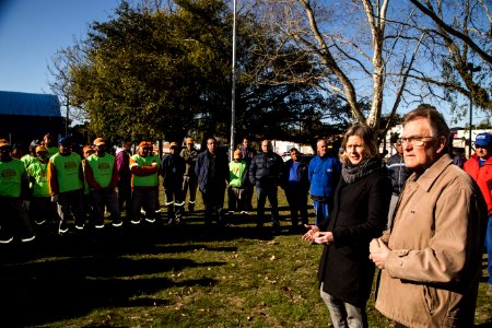 04.09.2019 - Prefeita Paula Mascarenhas e o vice Idemar Barz dão início ao mutirão de limpeza  no Barro Duro - Foto: Gustavo Vara