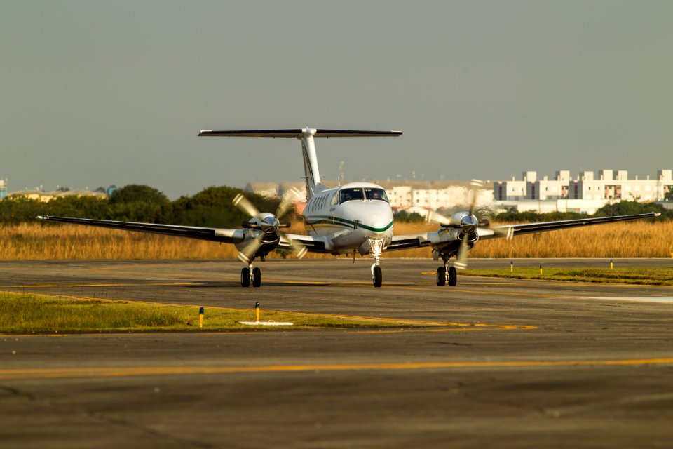 13.06.2019 - Prefeita Paula Mascarenhas recepciona o Governador do Rio Grande do Sul, Eduardo Leite no aeroporto de Pelotas - Foto: Gustavo Vara