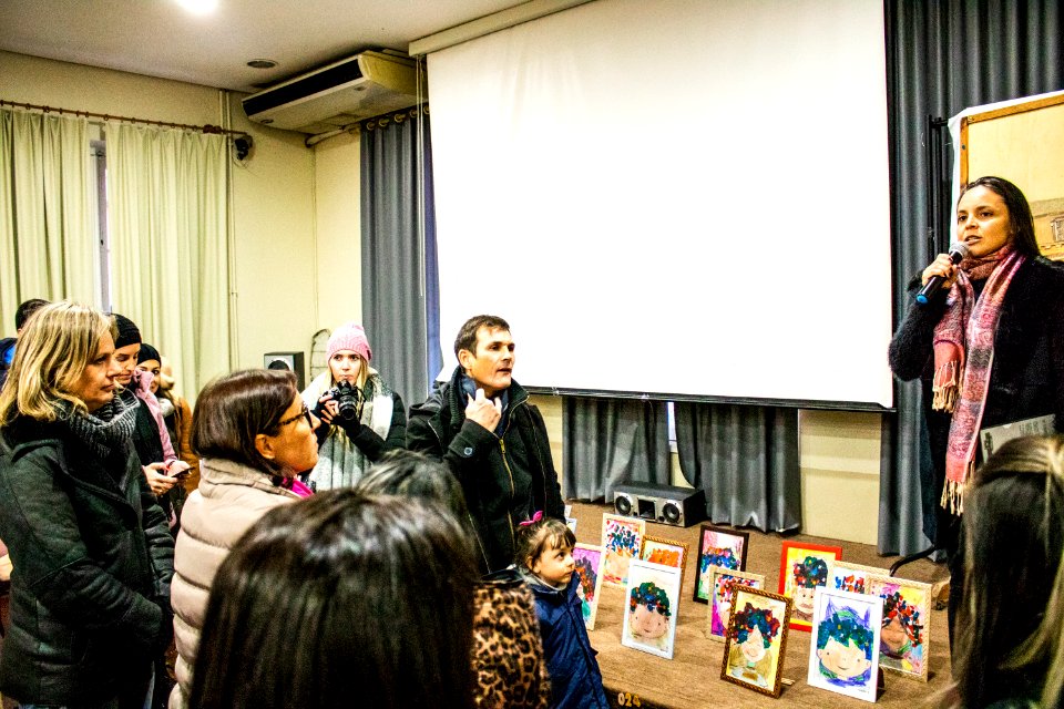 05.07.2019 - Prefeita Paula Mascarenhas visita exposição em homenagem ao aniversário de Pelotas no colégio Gonzaga - Foto Michel Corvello