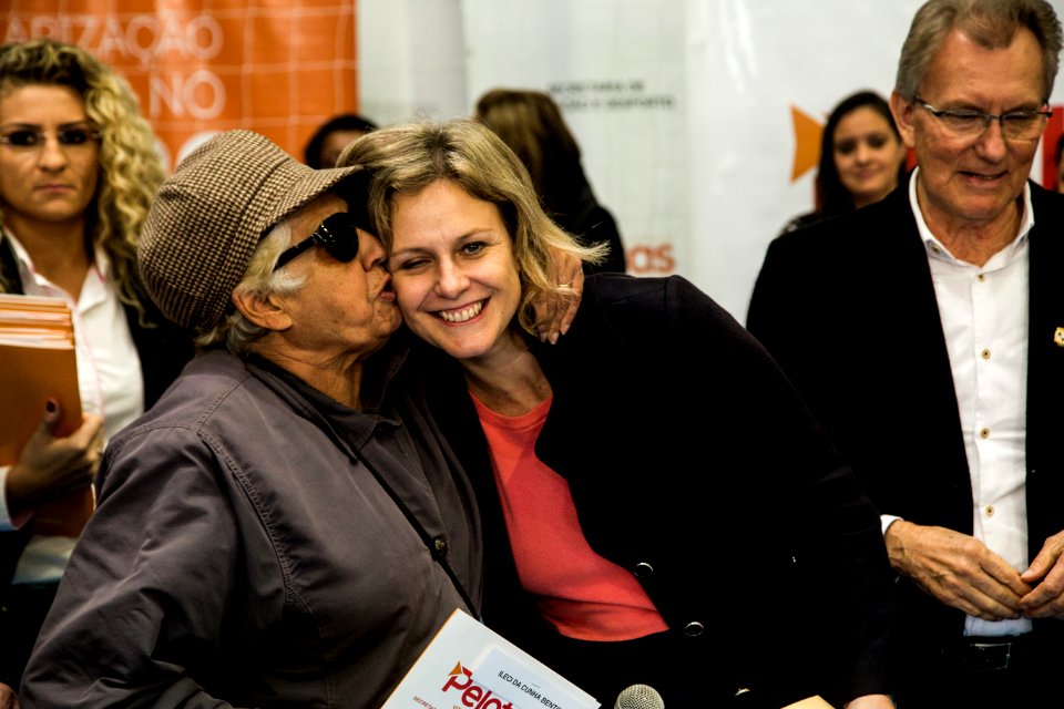 01.06.2019 - Entrega de contratos de regularização fundiária da Balsa - Foto: Gustavo Vara