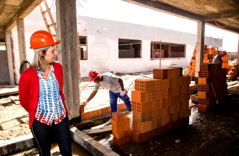 08.04.2019 - Prefeita Paula Mascarenhas visita as obras da EMEF Sítio Floresta - Foto: Gustavo Vara