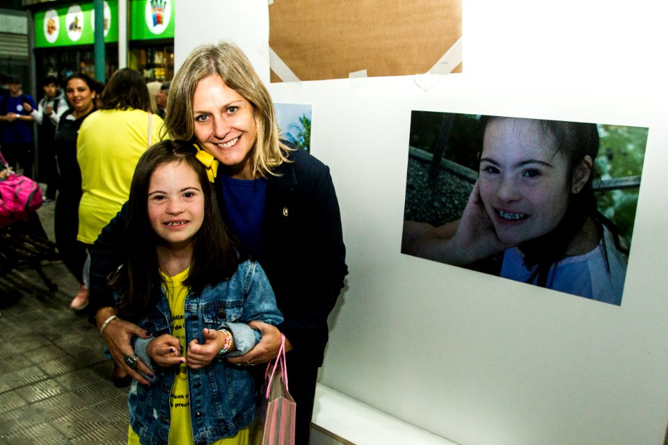 21.03.2019 - Prefeita Paula Mascarenhas prestigia a abertura da exposição de fotos ‘Transformando Olhares’, da Semana de Conscientização e Orientação sobre Síndrome de Down - Foto: Gustavo Vara