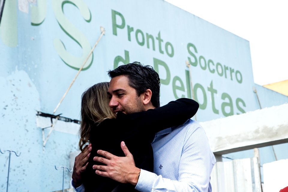 29.03.2019 - Prefeita Paula Mascarenhas no ato de entrega de materiais ao Pronto Socorro, via doação do deputado federal Daniel Trzeciak, através da não utilização de recursos em seu gabinete - Foto: Gustavo Vara
