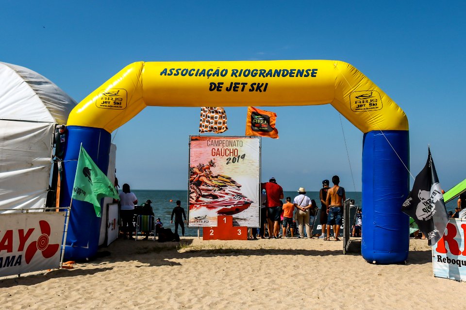 14.04.2019 - Prefeita Paula Mascarenhas prestigia Campeonato Gaúcho de Jetski no Laranjal - Foto Michel Corvello
