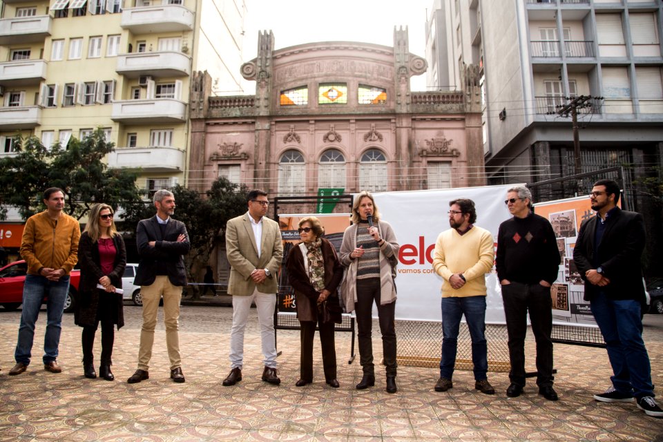 16.08.2019 - Prefeita Paula Mascarenhas realiza a assinatura do contrato e da ordem de serviço para o início das obras de restauro do Theatro Sete de Abril - Foto: Gustavo Vara