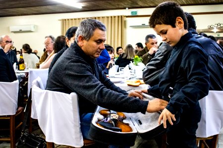 31.05.2019 - Prefeita Paula Mascarenhas e o vice Idemar Barz prestigiam reunião Festiva Conjunta dos Rotary Club Pelotas, Oeste e Suleste com entrega de instrumentos à Orquestra Estudantil Municipal - Foto Michel Corvello