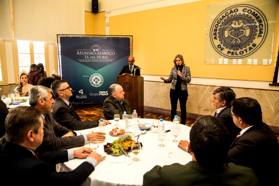 30.05.2019 - Prefeita Paula Mascarenhas participa do Almoço Tá na Hora com o vice-governador Ranolfo Vieira Júnior - Foto: Gustavo Vara