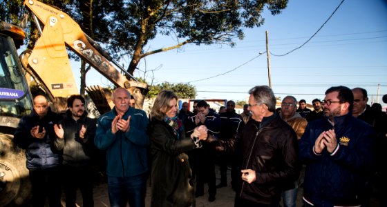 27.06.2019 - Prefeita Paula Mascarenhas e o vice Idemar Barz acompanham o início do mutirão na Sanga Funda e entrega as obras de requalificação da avenida Ildefonso Simões Lopes - Foto: Gustavo Vara