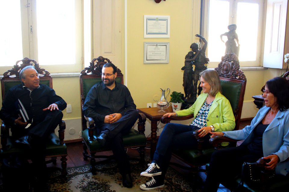13.02.2019 - Gab Prefeita - Visita Direção Escola Assis Brasil - Foto Marcel Avila