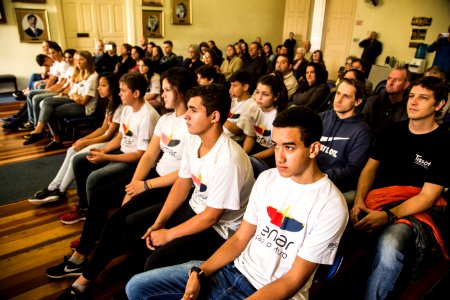 14.05.2019 - Prefeita Paula Mascarenhas realiza a entrega  de homenagens aos participantes do projeto Remar Para o Futuro - Foto: Gustavo Vara