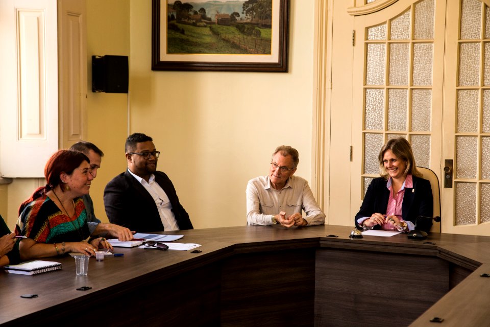 28.03.2019 - Prefeita Paula Mascarenhas em reunião com Simp e Guarda Municipal sobre pagamento de adicional por risco de vida - Foto: Gustavo Vara