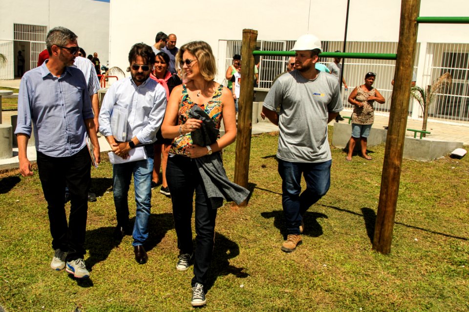 04.01.2019 - Prefeita Paula Mascarenhas visita às obras do CEU Dunas  - Foto: Gustavo Vara