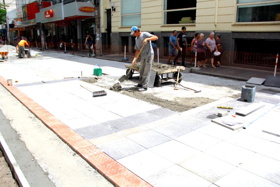 06.02.2019 - SEPLAG - Obras de Requalificação do Calçadão - Foto Marcel Avila