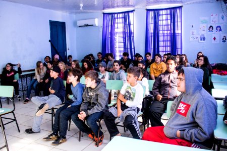 07.08.2019 - Início do turno integral na Emef Maria Joaquina - Foto Michel Corvello