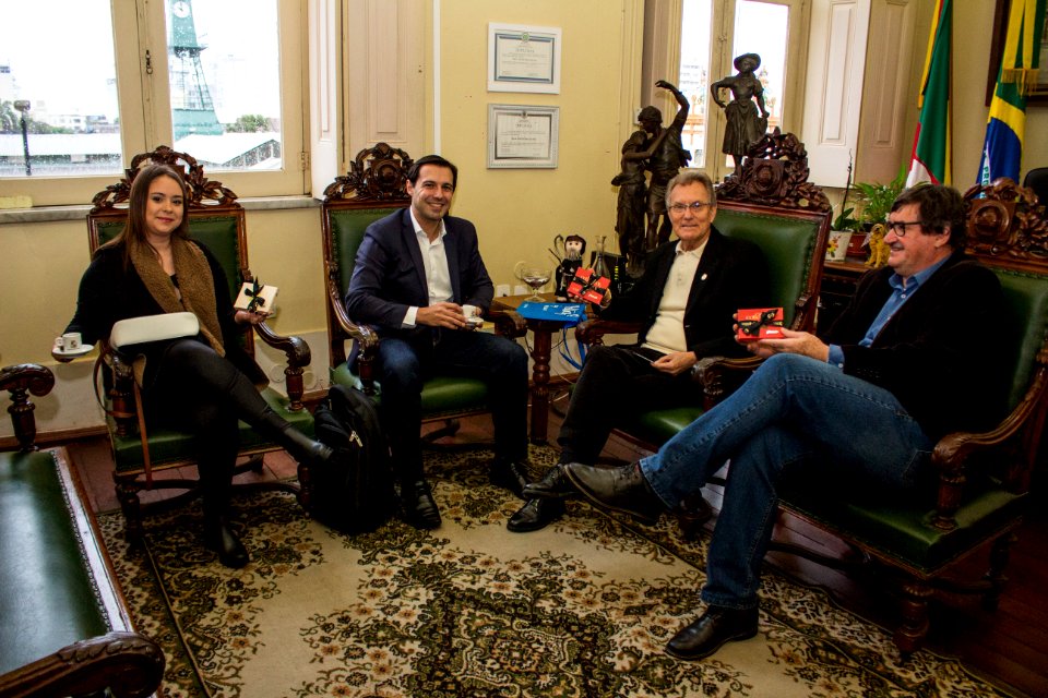 23.07.2019 Reunião com Eduardo Zorzello, diretor da Festuris - Fotos Igor Sobral