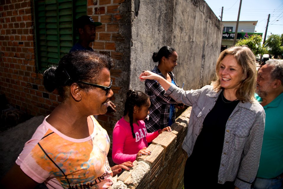 22.10.2018 - Prefeita Paula Mascarenhas realiza a caminhada de entrega da ruas 6 e 7 da Bom Jesus - Foto: Gustavo Vara