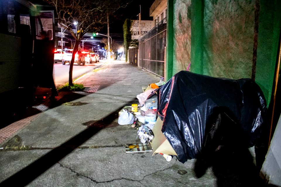 05.07.2019 - Atendimento na Casa de Passagem durante o inverno - Foto Michel Corvello