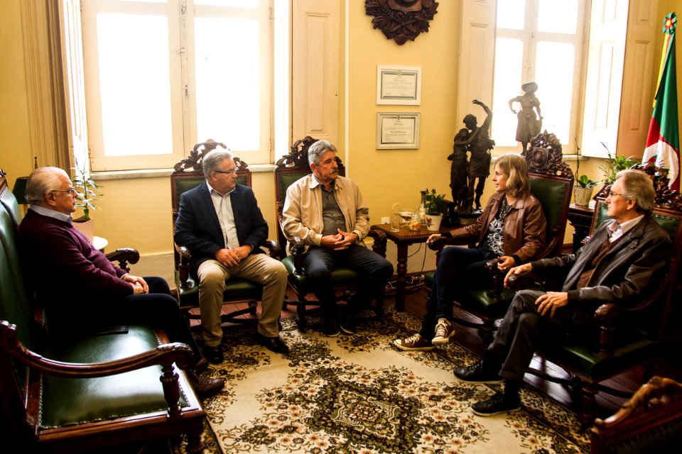 24.05.2019 - Prefeita Paula Mascarenhas anúncia Claudio Montanelli como novo diretor-presidente da ETERPEL  - Foto: Gustavo Vara