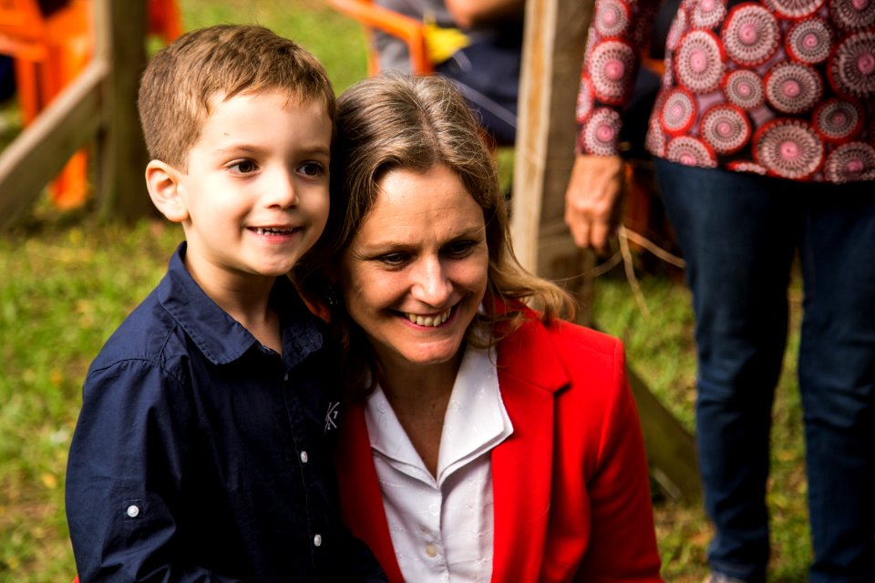 01.05.2019 - Prefeita Paula Mascarenhas realiza o percurso de ida feito com o transporte coletivo rural, saída do ponto da General Neto entre Santa Tecla e Deodoro, a caminho da FETOMATE no Grupelli - Foto: Gustavo Vara