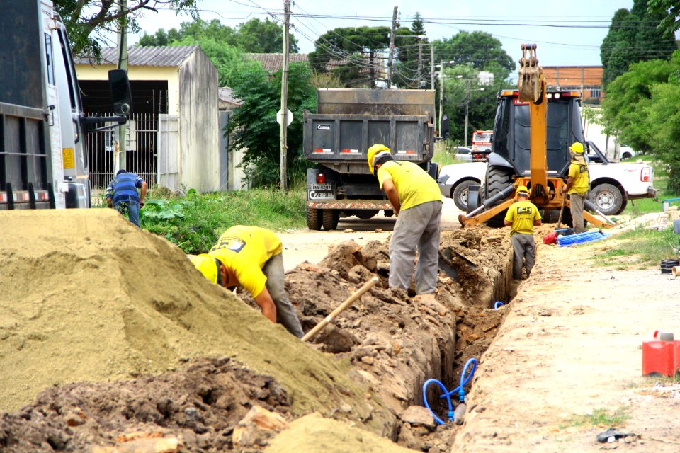 26.03.2019 - Gab Vice Prefeito - Prefeito em exercício vistoria obras do SANEP - Foto Marcel Avila