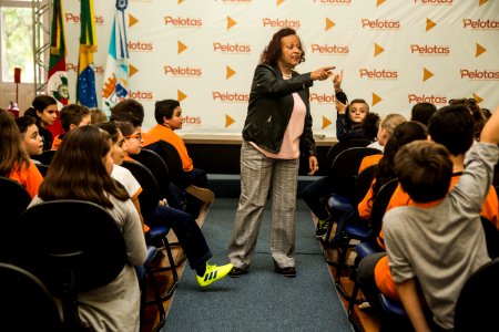 28.05.2019 - Prefeita Paula Mascarenhas recebe a visita dos alunos do 4º ano da Escola São Francisco de Assis (Esfa) - Foto: Gustavo Vara