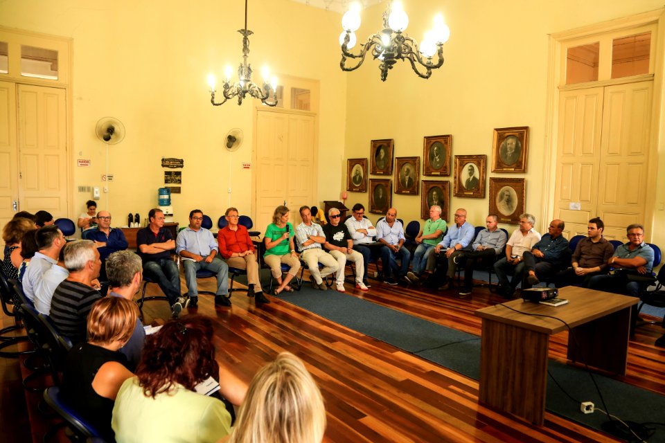 14.01.2019 - Prefeita Paula Mascarenhas durante reuniião do secretariado - Foto: Gustavo Vara