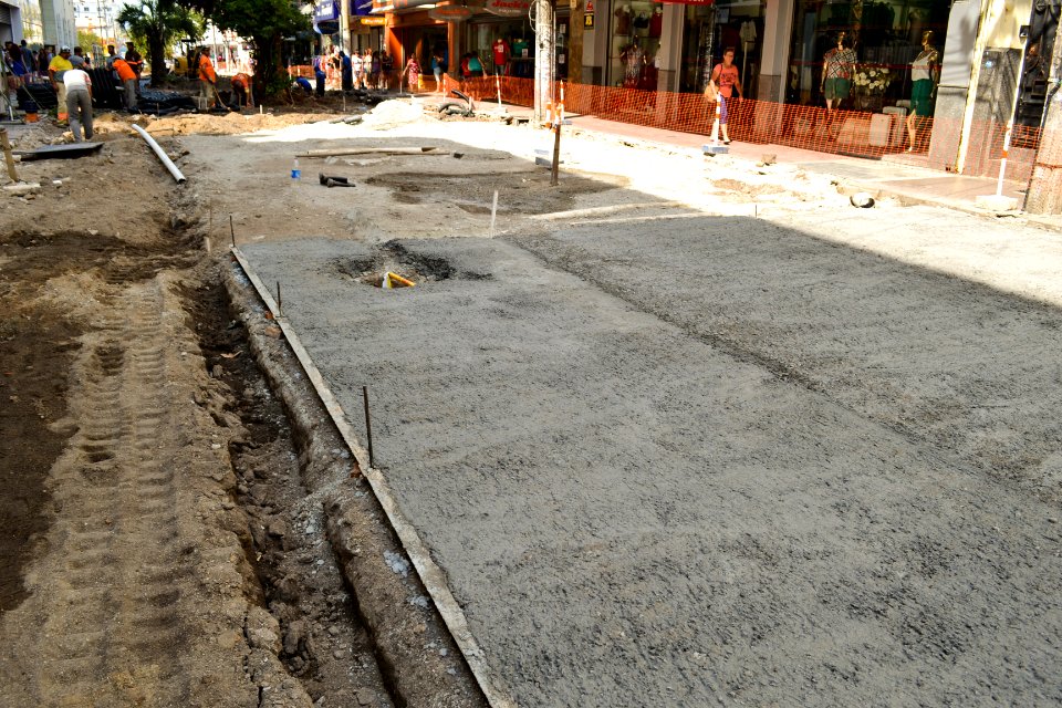 30.01.2019 - SEPLAG - Obra do calçadão - Foto Janine Tomberg