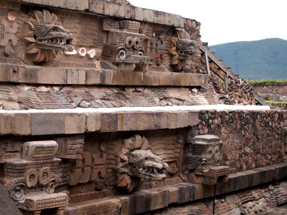 Uncovered statues at Teotihuacan