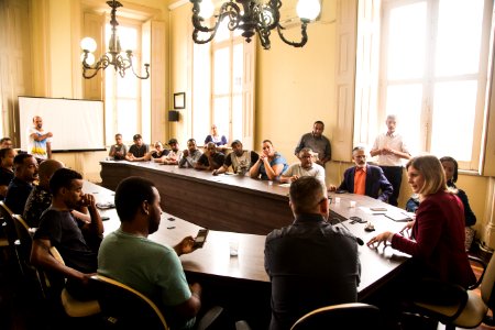 05.04.2019 - Prefeita Paula Mascarenhas em reunião com promotores de eventos no Mercado - Foto: Gustavo Vara