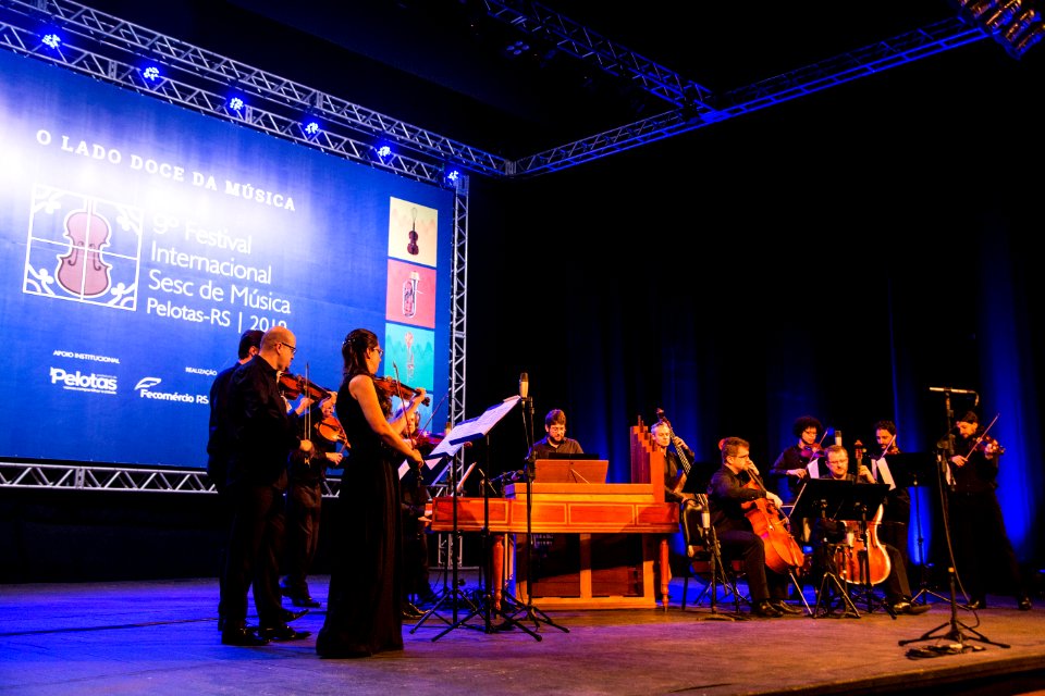 14.01.2019 - Prefeita Paula Mascarenhas e o vice Idemar Barz na abertura oficial do Festival Internacional SESC de Música - Foto: Gustavo Vara