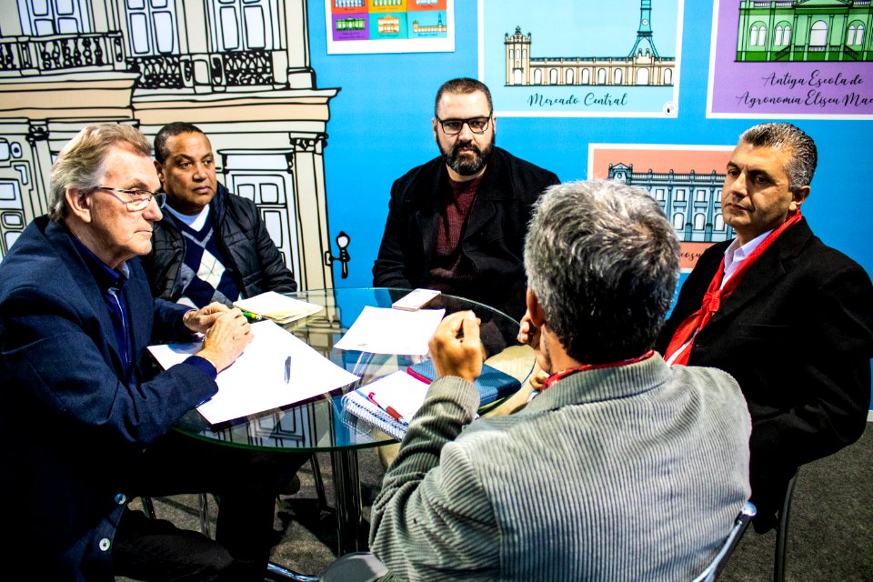 19.06.2019 - Vice-prefeito Idemar Barz encontra com coordenador da 26ª RT sobre a Semana Farroupilha 2019 - Foto Michel Corvello