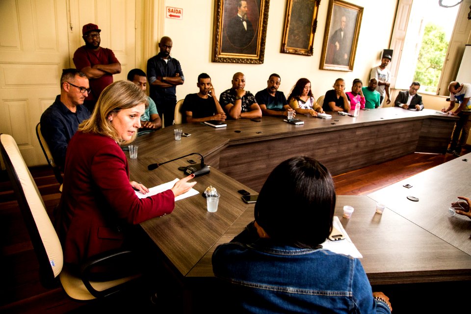 05.04.2019 - Prefeita Paula Mascarenhas em reunião com promotores de eventos no Mercado - Foto: Gustavo Vara