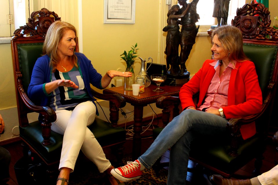 19.11.2018 - Gab Prefeita - Reunião com Vereadora Paula Ioris de Caxias do Sul - Foto Marcel Avila