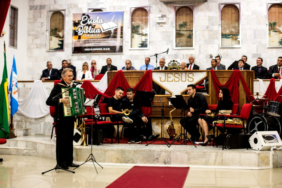 08.12.2018 - Vice prefeito Idemar Barz participa do culto de ação de graças comemorando 78 anos da Igreja Assembleia de Deus - Foto: Gustavo Vara