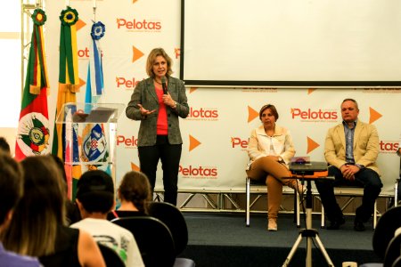 30.11.2018 - Prefeita Paula Mascarenhas e o vice Idemar Barz no evento de abertura da Semana Municipal de Conscientização à proteção da vida animal e Lançamento da cartilha do Comupa - Foto: Gustavo Vara