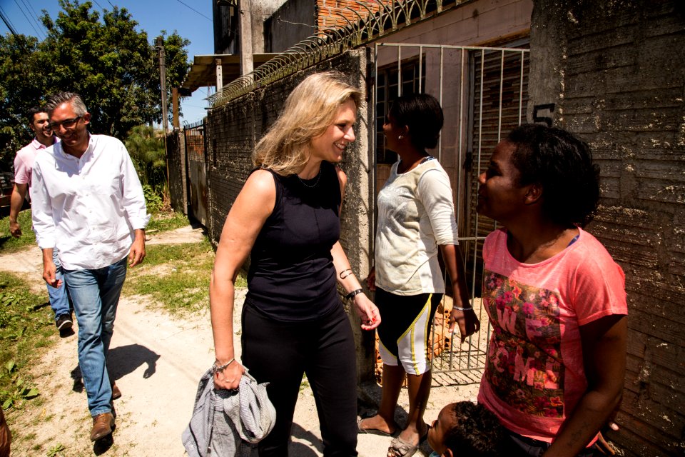 22.10.2018 - Prefeita Paula Mascarenhas realiza a caminhada de entrega da ruas 6 e 7 da Bom Jesus - Foto: Gustavo Vara
