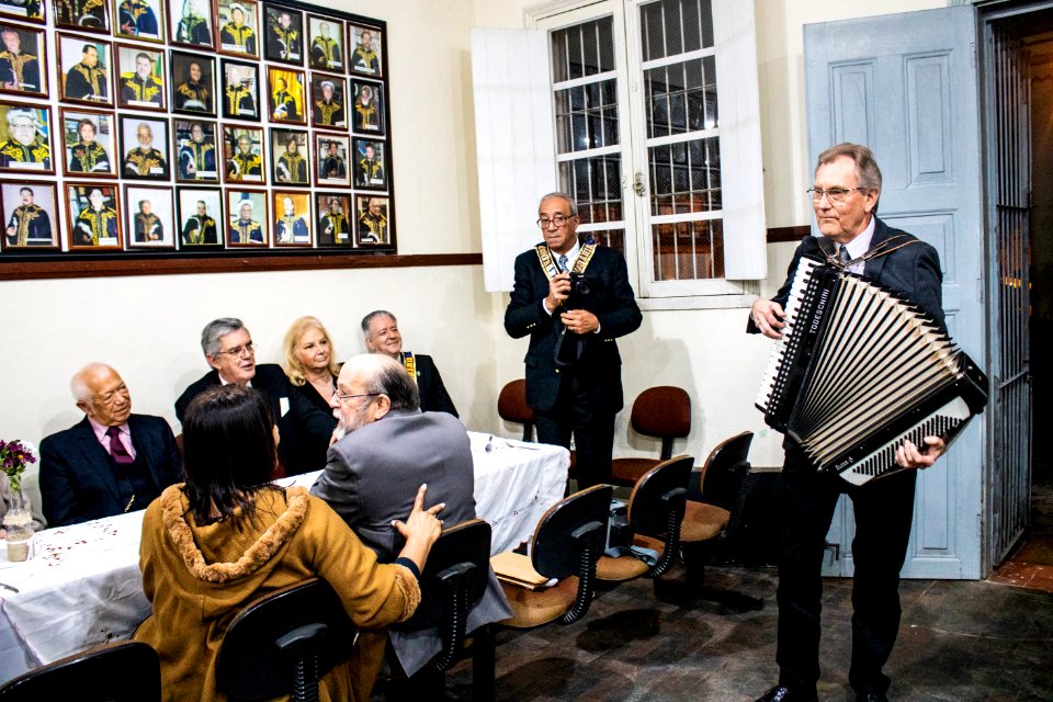 07.06.2019 - Vice-prefeito Idemar Barz prestigia solenidade comemorativa aos 20 anos da Academia Pelotense de Letras - Foto Michel Corvello
