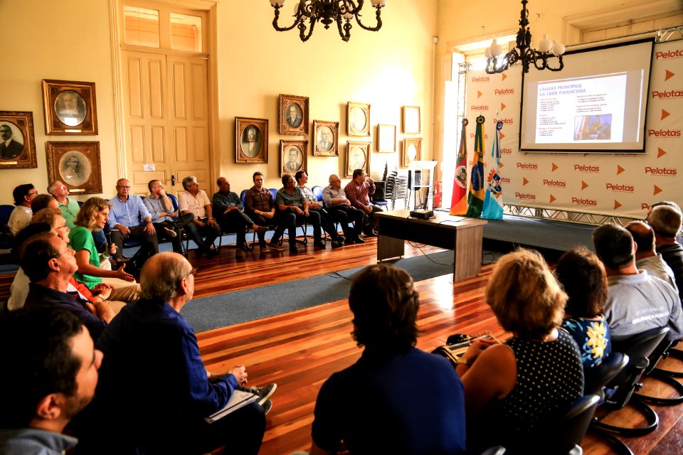 14.01.2019 - Prefeita Paula Mascarenhas durante reuniião do secretariado - Foto: Gustavo Vara