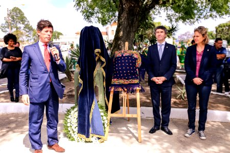 02.12.2018 Inauguração do busto de Camões - Fotos Gustavo Mansur