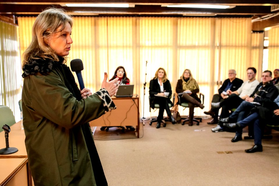 18.06.2018 Prefeita Paula palestra na Câmara de Caxias Pacto Pelotas pela Paz - Fotos Gustavo Mansur