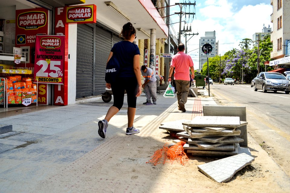 30.11.2018 - Obras do Calçadão - Foto Michel Corvello