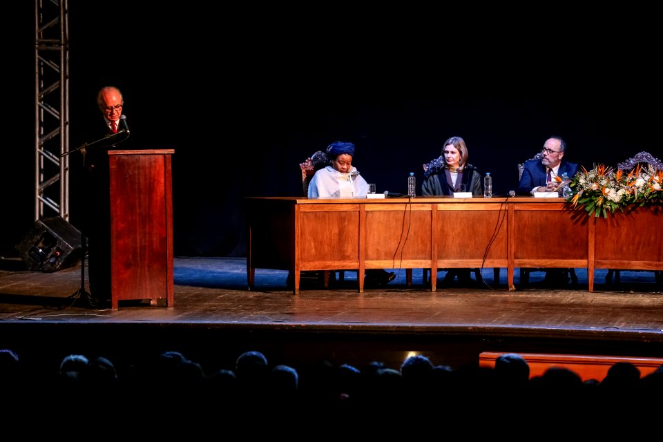 04.06.2018 Entrega  título Doutor Honoris Causa Boaventura de Souza Santos - Fotos Gustavo Mansur