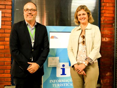 17.12.2018 - Prefeita Paula Mascarenhas visita ao totem turístico na UCPEL - Foto Michel Corvello