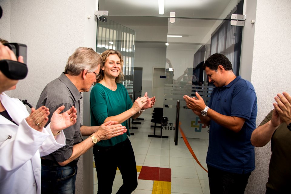 29.09.2018 - Prefeita Paula Mascarenha e o vice Idemar Barz na cerimônia de inauguração da UBS Virgilio Costa - Foto: Gustavo Vara