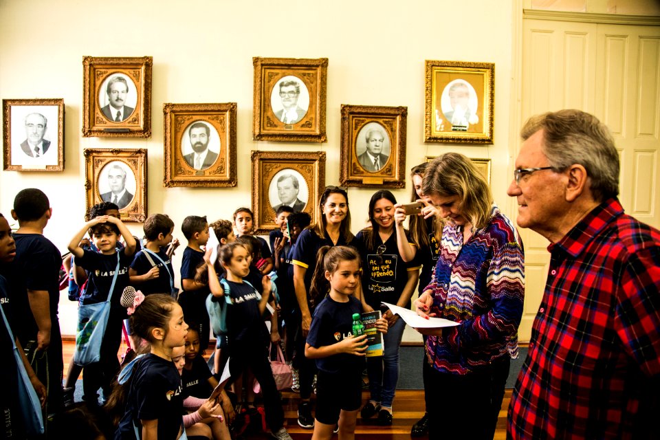 06.11.2018  - Prefeita Paula Mascarenhas e o vice Idemar Barz recebem no Paço Municipal alunos da rede La Salle de escolas - Foto: Gustavo Vara
