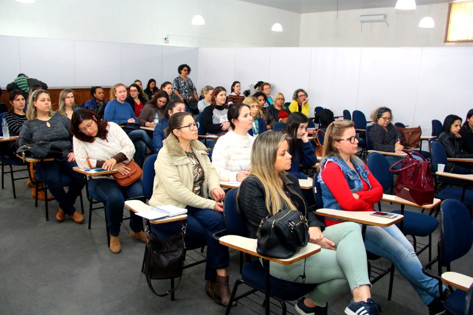 28.09.2018 - SMED - Curso de Primeiros Socorros para Educadores - Foto Marcel Avila (4)