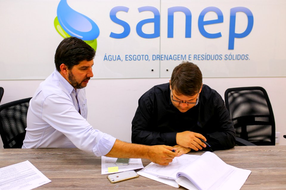 21.11.2018 SANEP assinatura decontrato com RK Engenharia - Fotos Gustavo Mansur