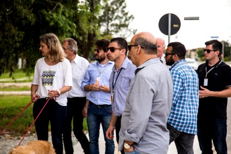 18.10.2018 - Prefeita Paula Mascarenhas e o vice Idemar Barz realizam caminhada de entrega das avenidas 25 de julho e Leopoldo Brod - Foto: Gustavo Vara