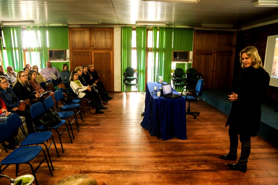 12.09.2018 - Prefeita Paula Mascarenhas realiza palestra aos gestores da educação em São Lourenço do Sul - Foto: Gustavo Vara
