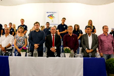 29.11.2018 - Gab Vice - Idemar Barz e Jair Seidel com Formandos da Emater em Canguçu - Foto Michel Corvello